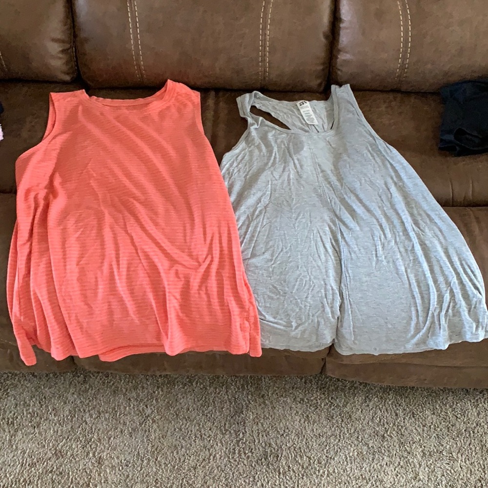 Women’s XL tanks